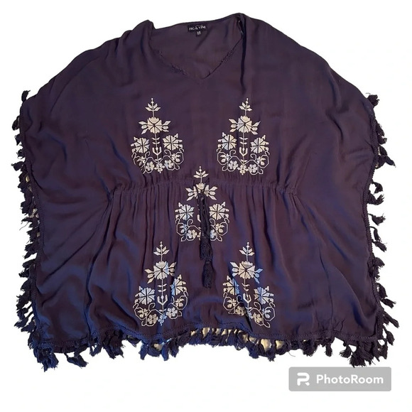 Fig & Vine Navy Ivory Embroidered Pullover Tunic Top Women’s S/M Tassel Flowy - Picture 5 of 14